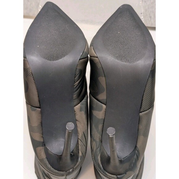 NWOB Steve Madden Clock Camo Puffer Drawstring Stilleto High Heel Boots Size 8 - Picture 10 of 11